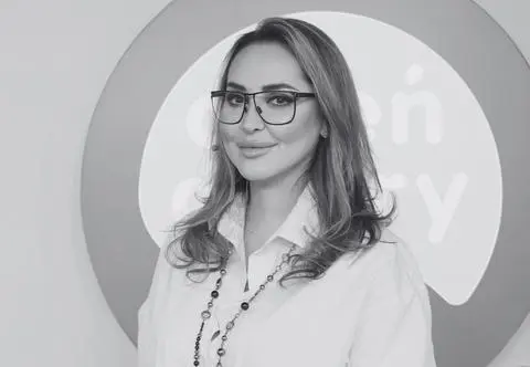 Rodzinne kłopoty z pochówkiem znanej pisarki. "Chcę pochować Ewelinkę tu, w Warszawie"