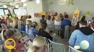 Czytanie bajki z rodziną Zborowskich – napisy