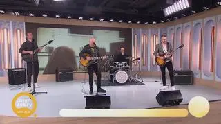 Basiński Band & Fiction w piosence “Chillout” 