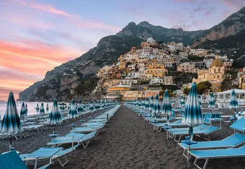 Wybrzeże Amalfi - atrakcje. Co warto zobaczyć poza miasteczkiem Amalfi