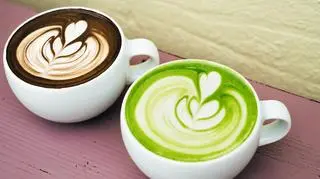 Ta herbata o orzechowym posmaku zdobywa coraz większą popularność. Zdetronizuje matchę?