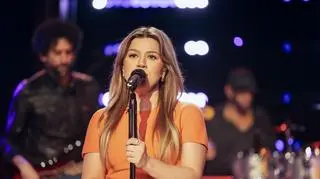 Fani martwią się o Kelly Clarkson. "Daj znać, czy jesteś bezpieczna"