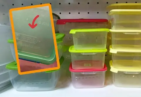 Używasz plastikowych pojemników na żywność? Koniecznie sprawdź, czy mają ten znaczek