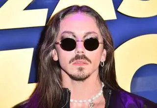 Michał Szpak zaskoczył wszystkich. Na ściance pojawił się bez spodni