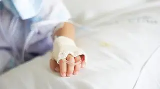 Jest pierwsza ofiara tajemniczej choroby wątroby wśród dzieci. WHO alarmuje