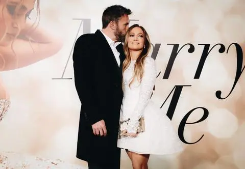 Jennifer Lopez i Ben Affleck wzięli drugi ślub. Zabawę zakłócił incydent. Wezwano karetkę
