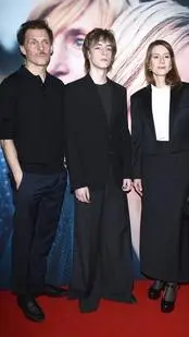 Maja Ostaszewska z mężem i synem