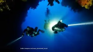 Nurek tworzy niezwykłe podwodne fotografie. Jak powstają?  