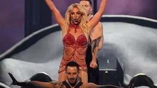 Britney Spears znów w negliżu. Tym razem pozuje topless na plaży 