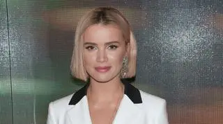 Maffashion zaskoczyła odważną metamorfozą. "Niewiele osób wyglądałoby dobrze w takiej fryzurze"