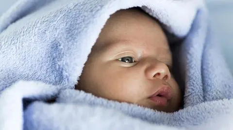 Mały chłopiec trafił do okna życia 