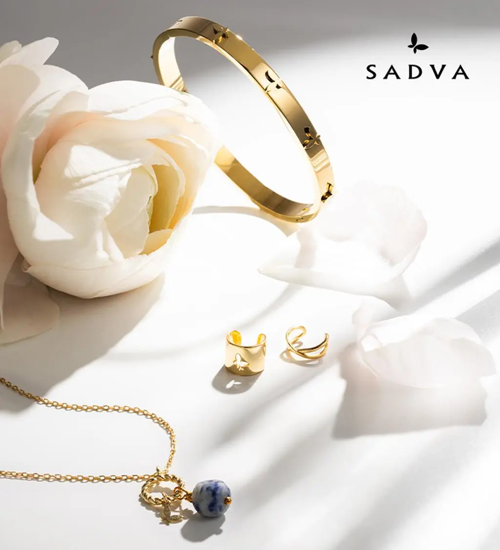 SADVA - biżuteria w trendach, autorska bransoletka z Motylem, nausznice pozłacane, naszyjnik z kamieniem naturalnym