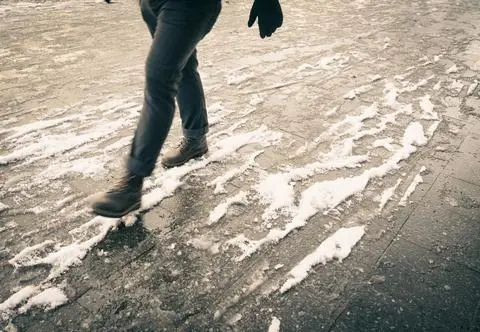 W jednej części Polski oblodzenia, w drugiej - roztopy