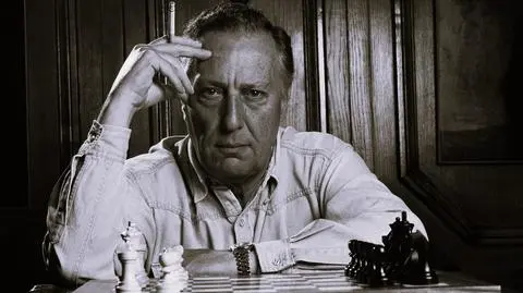 Frederick Forsyth nie żyje