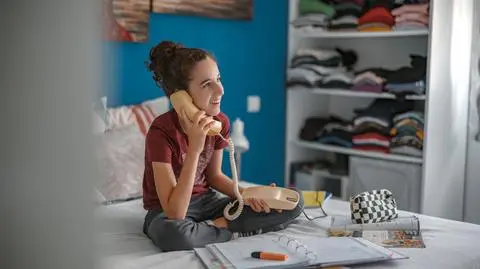 USA. Telefony stacjonarne jako prezent dla dzieci. Rodzice mówią "dość" smartfonom