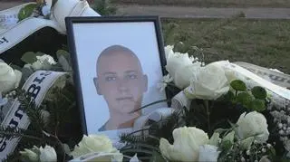 Tomek chciał być lubiany. Zamiast akceptacji spotkał się z okrucieństwem