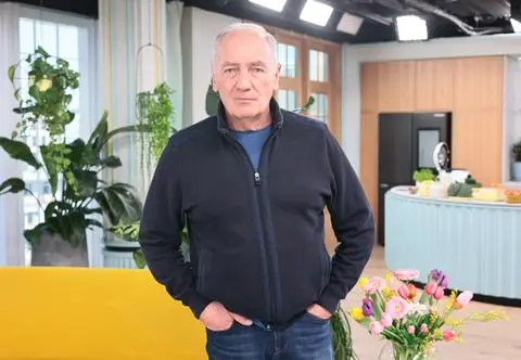 Karol Strasburger padł ofiarą oszustów. "Zaczyna być bardzo groźne"