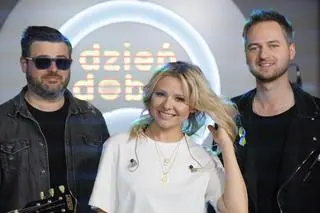 Anna Karwan w nowym singlu "Papierosy"