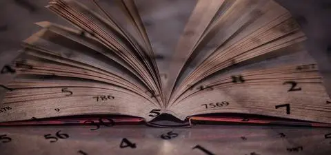 Wibracja numerologiczna na poniedziałek. Dzisiaj trzymaj się zasad