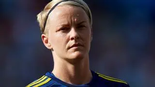 Piłkarki musiały udowodnić, że są kobietami. "Powiedziano nam, żebyśmy się tam nie goliły i pokazały genitalia"