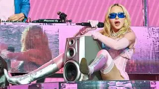 Madonna w swoim stylu rozgrzała Times Square. Zagrała niespodziewany koncert