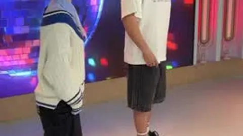 Shuffle dance - tutorial