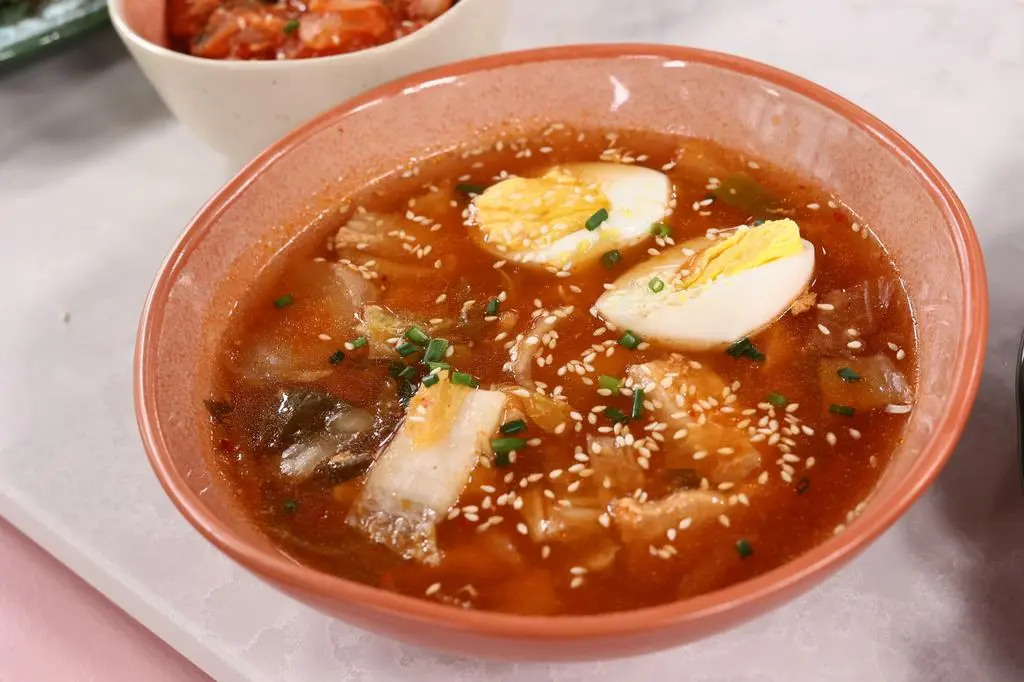 Zupa z kimchi