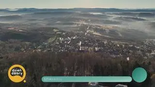 Sztuka w rytmie wsi - napisy