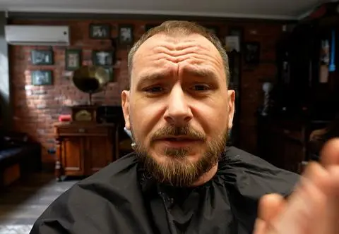 DJ BRK z debiutanckim albumem. "Wszyscy go lubią" 