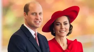 Kate i William na najnowszym rodzinnym zdjęciu. "Dzieci rosną bardzo szybko"