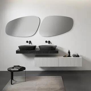 Łazienka pełna harmonii i stylu. Jak połączyć meble ryflowane z klasycznymi, eleganckimi dodatkami?