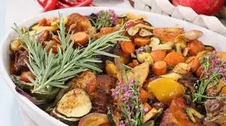 Pieczone warzywa z ziołami i oliwą