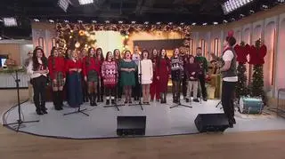 Wokalektyw w kolędzie “Bóg się rodzi”