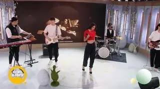 Carla Fernandes w utworze "Co, jeśli?"