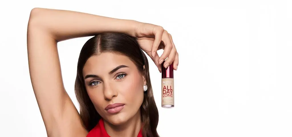 Marzy ci się idealny toasty make-up? Z tymi kosmetykami musi się udać!