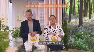 Dokąd nocą tupta jeż? - napisy
