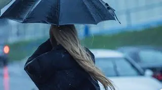 Kobieta z parasolką
