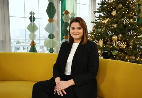 Wspiera domy dziecka w Polsce, udzielając korepetycji. "To jest przede wszystkim relacja"