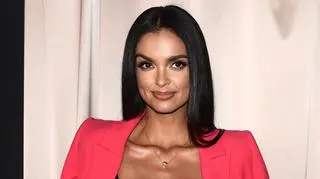 Klaudia El Dursi na rajskich wakacjach. Zdjęcia topless i z karmienia piersią wywołały emocje