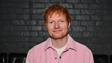 Ed Sheeran ogolił głowę. "Nowy początek"