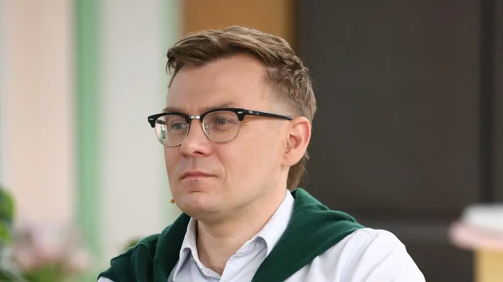 Prawie połowa Polaków dorabia