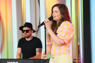 Artystka zaśpiewała wakacyjny hit