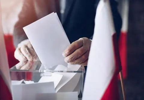 Referendum podczas wyborów. Jak prawidłowo oddać głos?