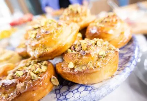 Lubisz pistacje? Wypróbuj pistacjanki z lukrem limonkowym z przepisu sióstr Pszczółek