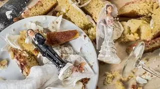 Panna młoda upiekła tort na własny ślub. Wylał się na nią hejt. "Pasuje na imprezę dla dzieci" 