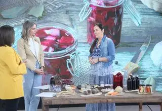 Prozdrowotny zakwas z buraka. Dlaczego warto pić kiszonki?