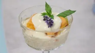 Tropikalne tiramisu z puree z mango