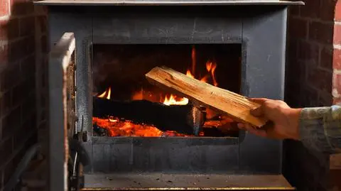 Renowacja starego kominka - jak wykonać ją samodzielnie?