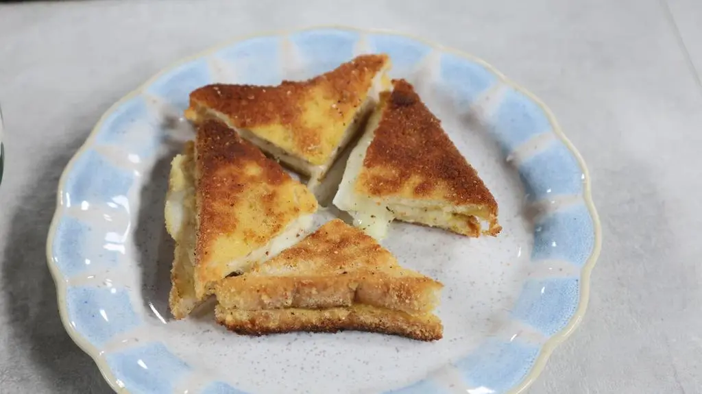 Mozzarella in carozza 