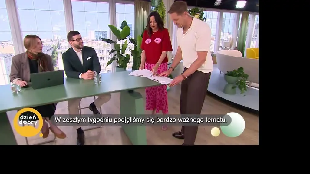DD_20250612_Czat_napisy
